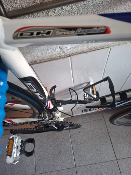 Bicicleta de estrada BH