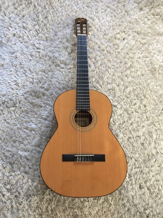 Hiszpańska gitara klasyczna Admira Paloma