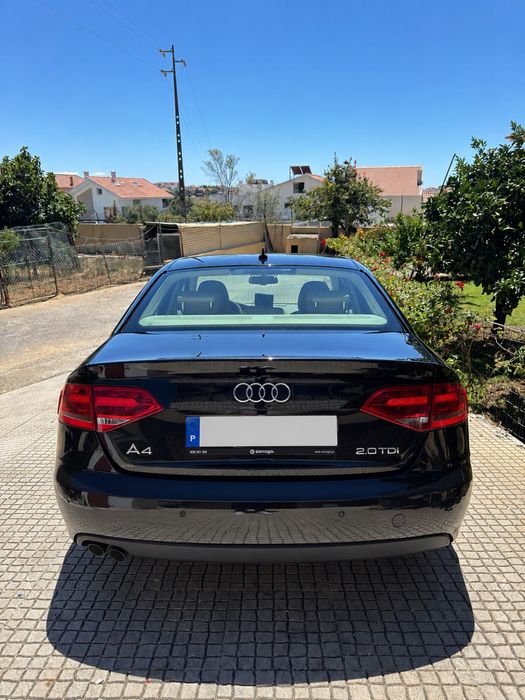 Audi A4 B8 2.0 TDI 143cv | Nacional | Histórico Audi | 193.000 km foto 2