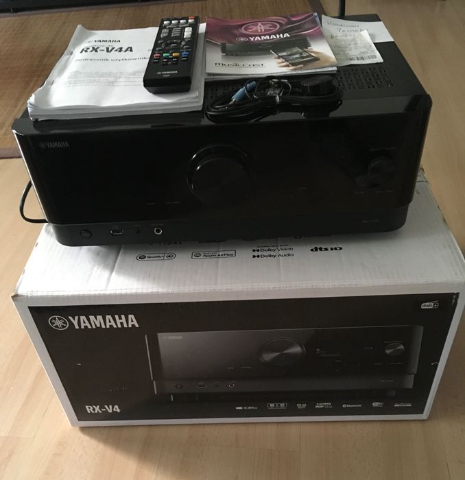 Amplituner Yamaha