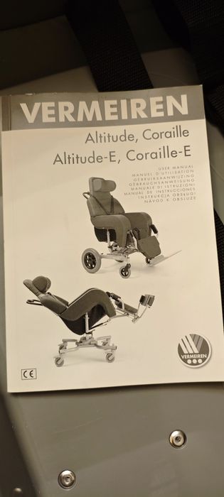 Wózek inwalidzki specjalny Vermairen Coraille z regulacją pochylenia