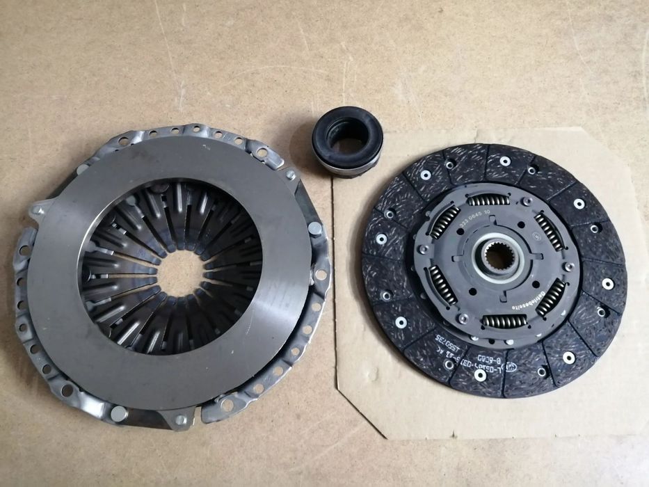 Kit Embraiagem - Audi A4 , A6 , 80 , 100 ; Volkswagen Golf III GTTDI