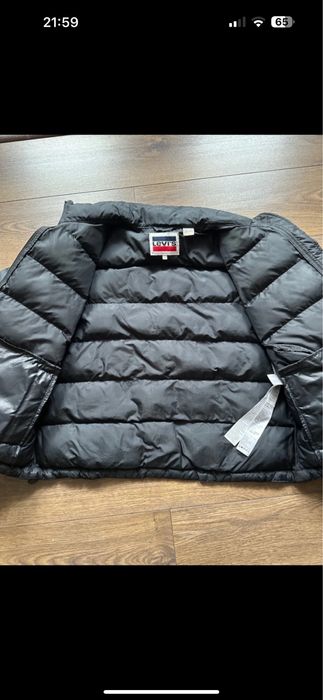 Levis czarna puchowa ocieplana kurtka S M 36 38