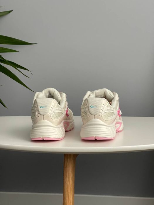 Кросівки Жіночі Nike V5 RNR Beige Pink 36-41 Топ якість зручні