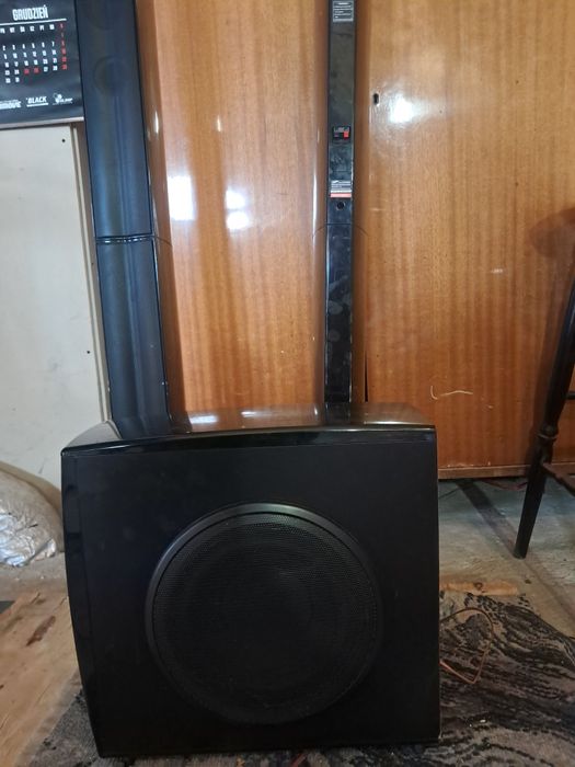 Glosniki plus subwoofer  samsung
