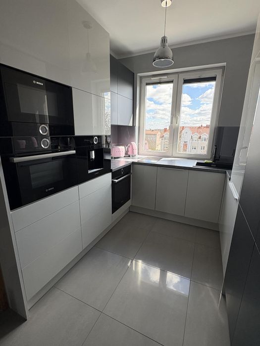 REZERWACJA Mieszkanie 75m2 w centrum garaż