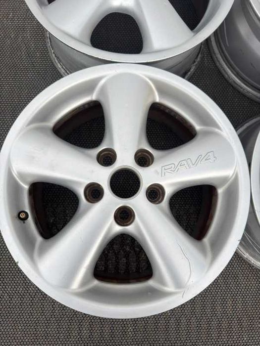 Оригінальні диски RAV4 r 16 5*114.3