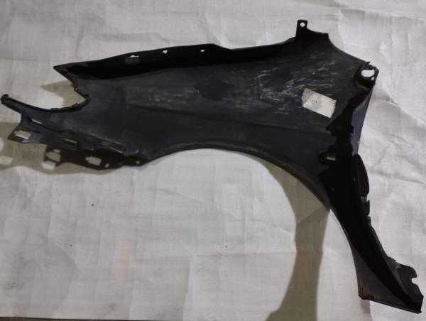 GUARDA LAMAS FRT DRT RENAULT MEGANE I | 95 - 04 l 136095