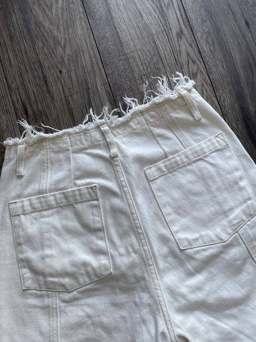 Białe jeansy Mango 36