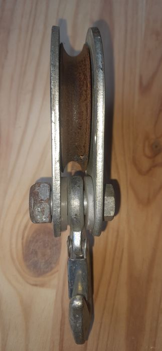 Гакова підвіска тельфера 1.0т - 1шт