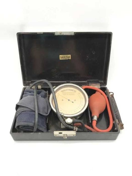 Medidor de Tensão Arterial Antigo