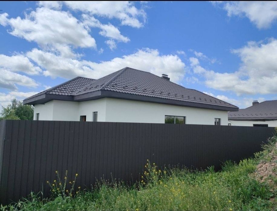 Будинок з ремонтом біля лісу