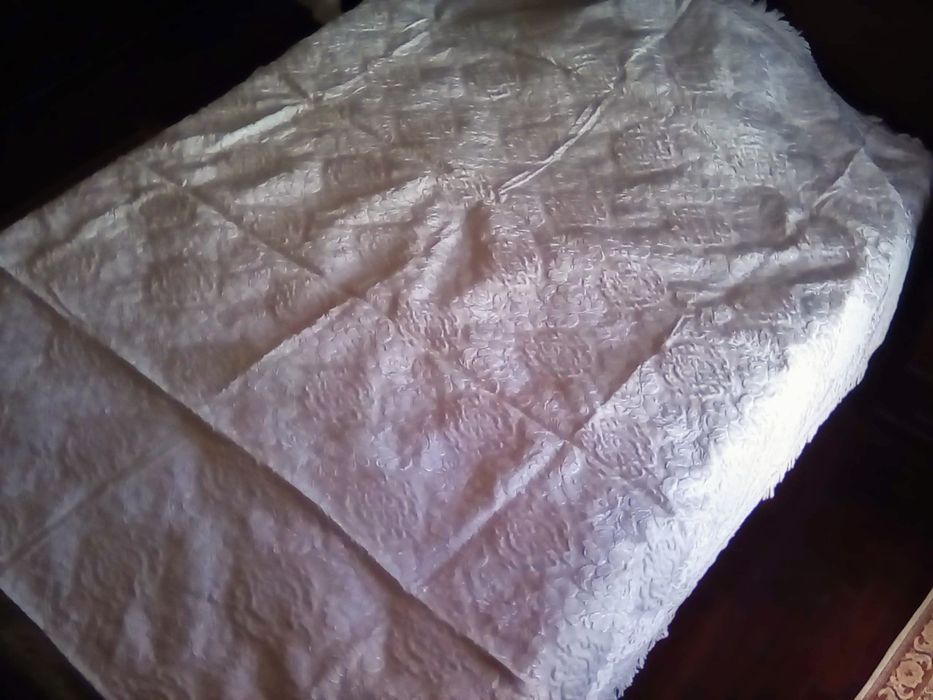 Colcha casal de seda