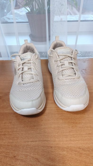 Кросівки Skechers оригінал 38