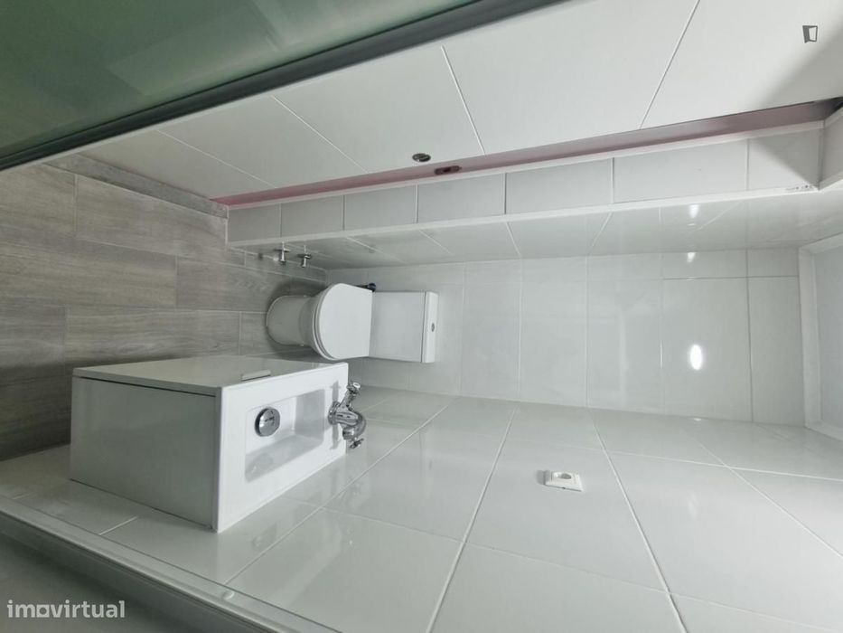Quarto - localizado em Sintra Lisbon