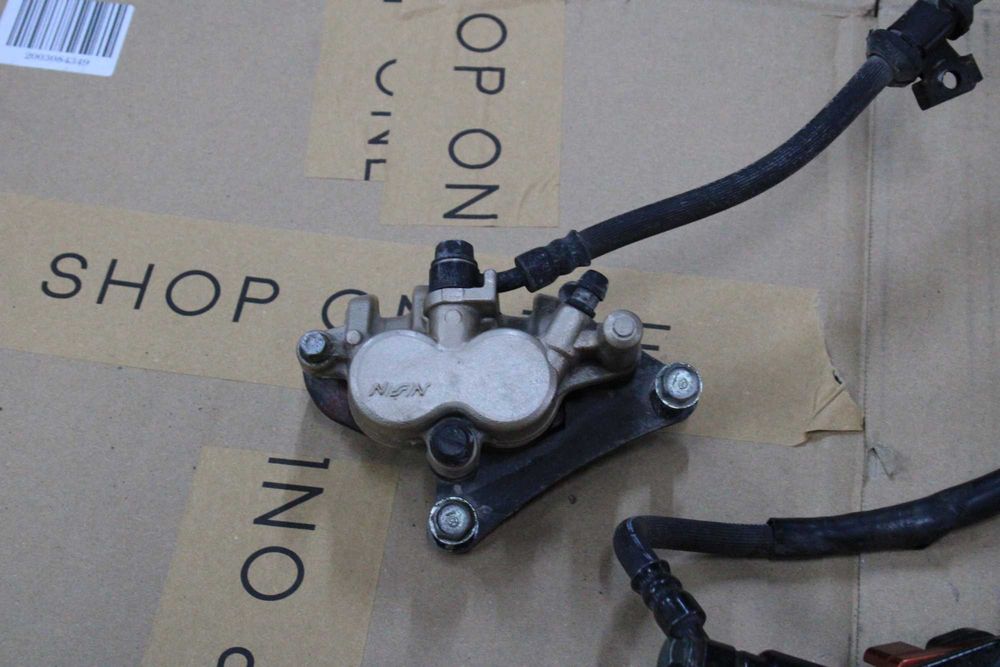 Zacisk Przód Przedni Pompa Hamulcowa Honda CBR 125 JC39 07-10 JC34