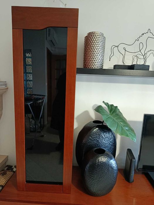 Vende-se móvel de sala – como novo | Fabrico Paços de Ferreira