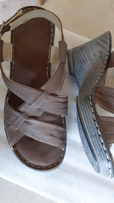 Buty na obcasie, nowe, 37