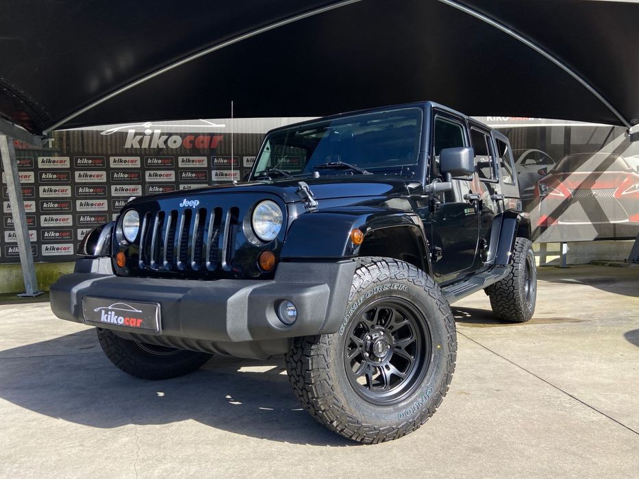 Jeep Wrangler Unlimited 2.8 CRD DPF Auto Sahara