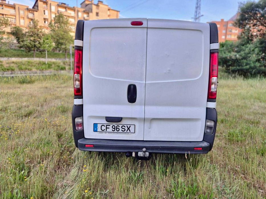 Renault Trafic 1.9 dCi L1H1