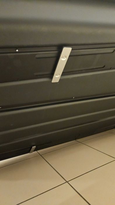 Kufer dachowy Skoda, box otwierany obustronnie 400l, narty do 200 cm
