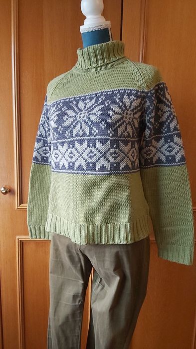 Turtleneck Knit Sweater