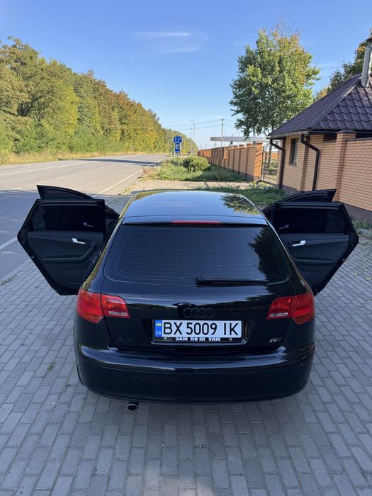 Audi a3 8p Хетчбек