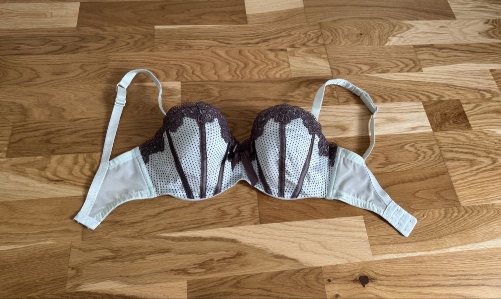 Biustonosz La Senza jedwab r. 70E bardotka