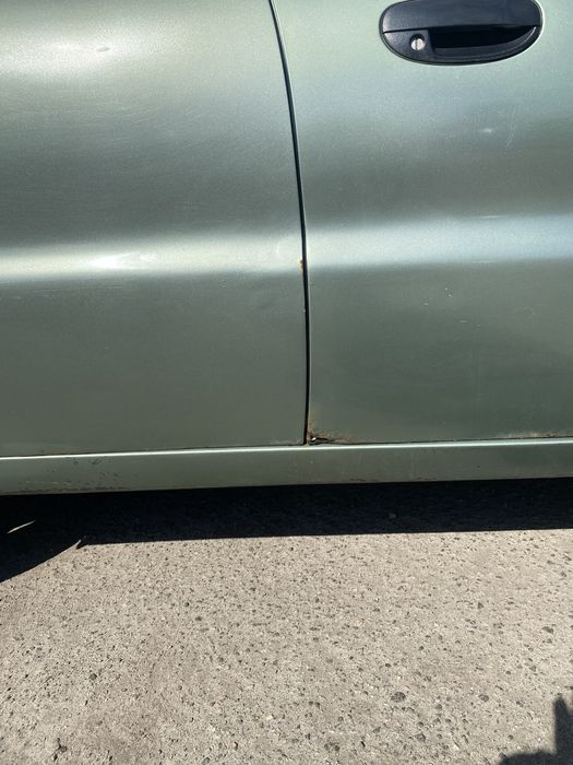 Автомобіль ланос 16