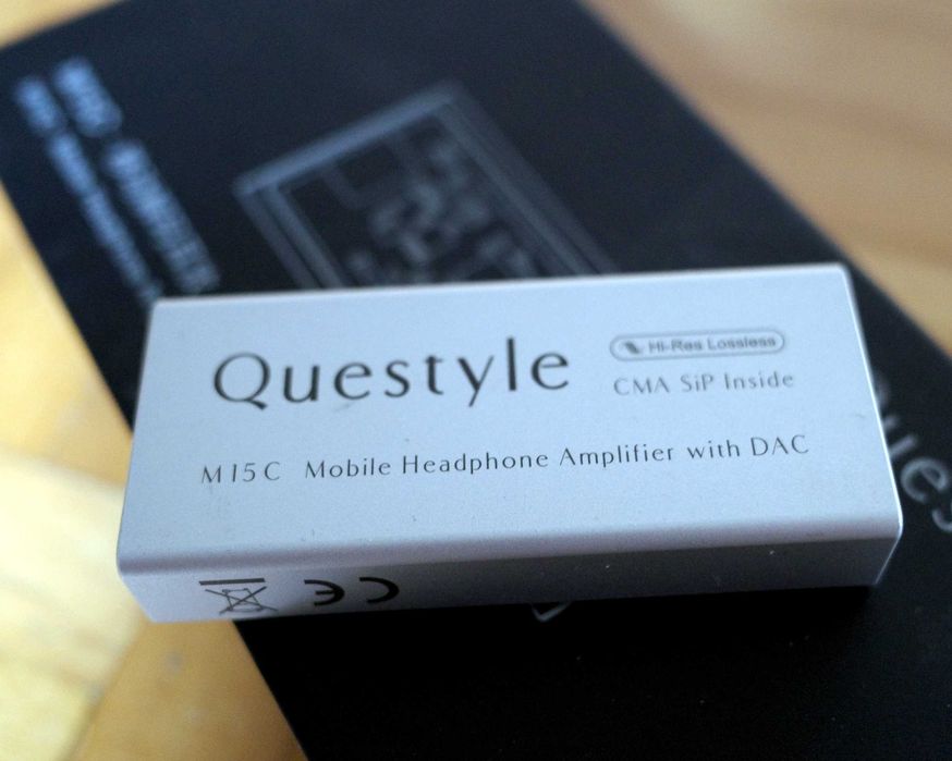 Przenośny DAC słuchawkowy Questyle M15C