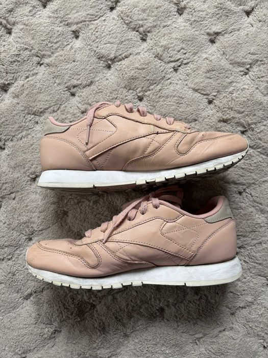 Różowe jasne pudroworóżowe buty trampki sneakersy sportowe reebok