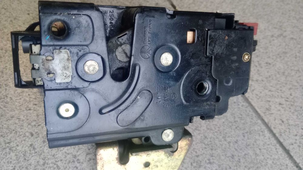 Fecho porta Audi A2 frente direito original