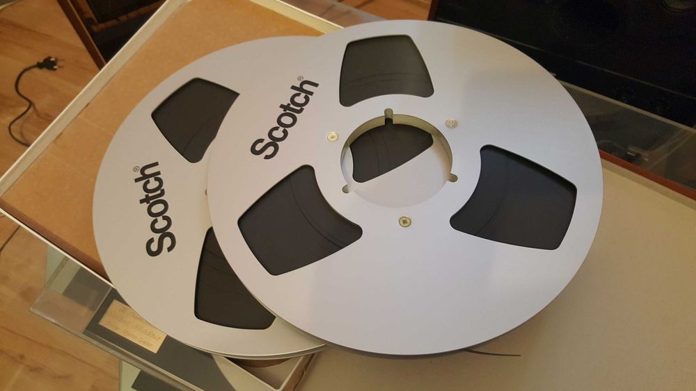 muzyka na taśmach Michael Jackson,  BB King, Adel, Clapton, Adams