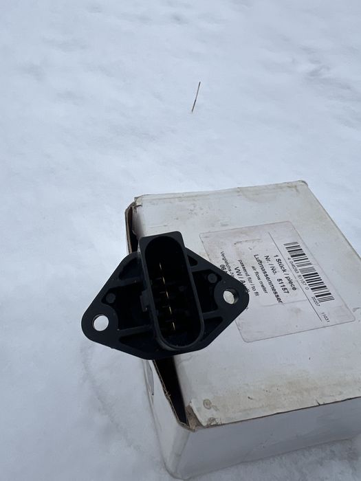 Розходомір A4 B6 1.8т, расходомер, ДМРВ. 1.8T