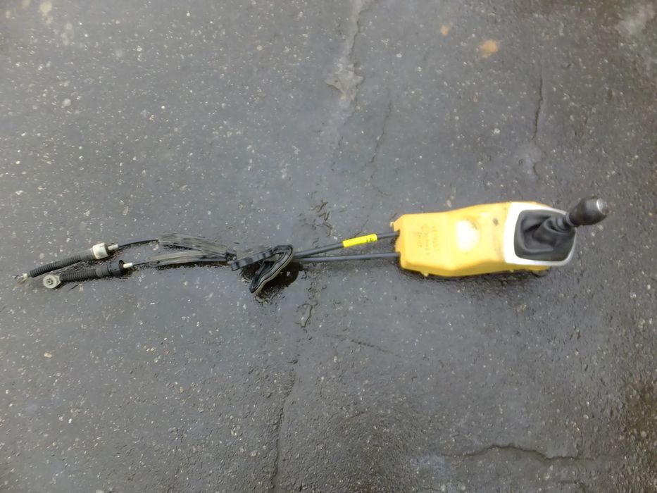 lewarek wybierak biegów renault megane III 1,5 dci 2010r