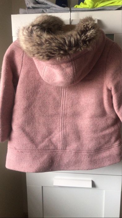 Canadiana Zara rosa com pelo