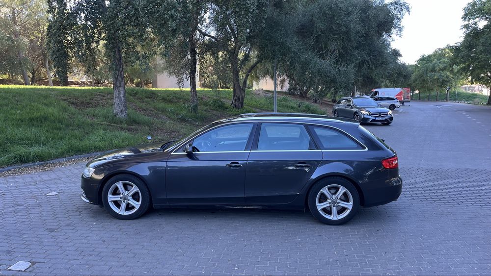 Audi A4 Avant 2.0 TDI 136cv — photo 5