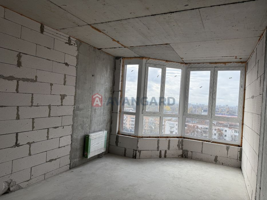 Центр, Новобудова, 3-кімнатна!