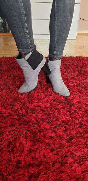 Popielate botki,  sztyblety damskie r.39
