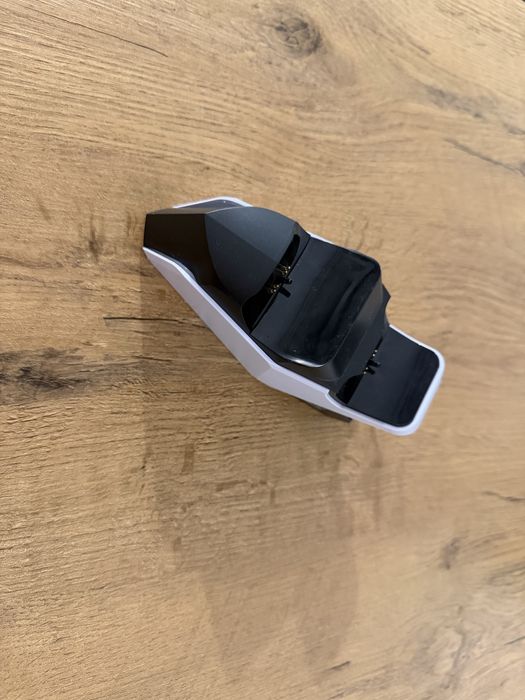 Konsola Playstation 5 Slim 1TB + 3 pady + 8 gier + Stacja ładująca