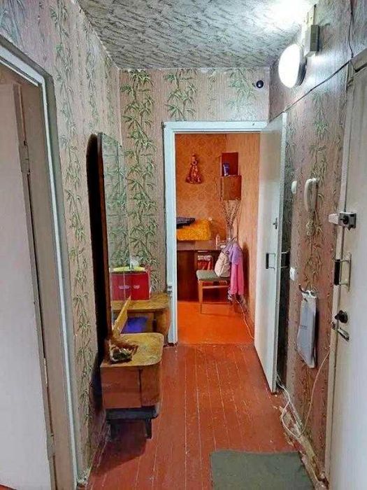 Златополье. Продам 2 к квартиру