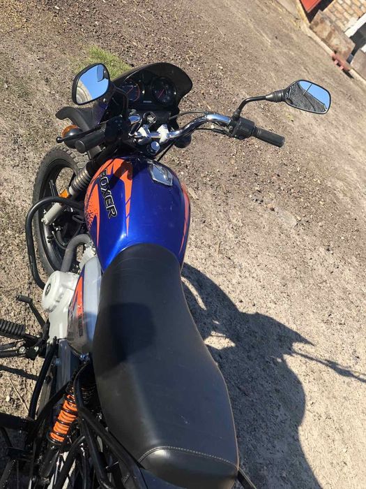 Boxer BAJAJ 125.