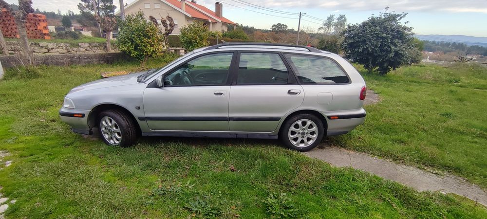 Volvo v40 1.6 gasolina