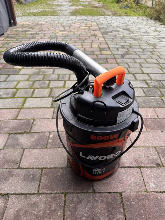 Odkurzacz kominkowy w dobrym stanie