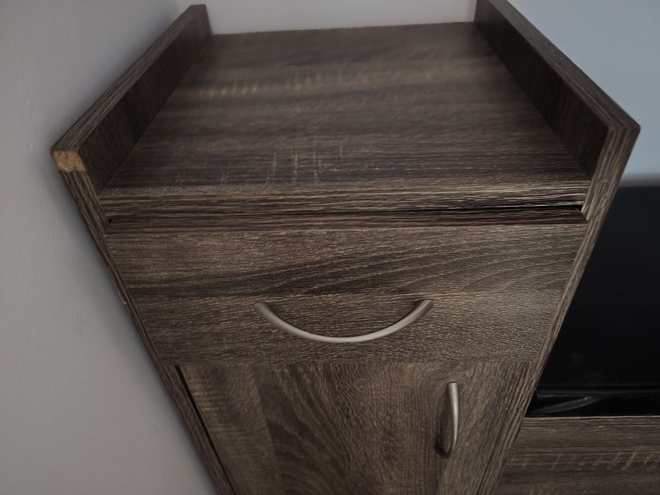 Szafka do przedpokoju na buty