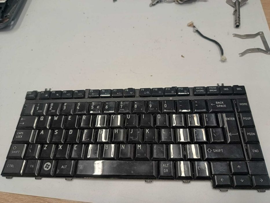 Klawiatura do laptopa Toshiba Satellite A300-1LT.