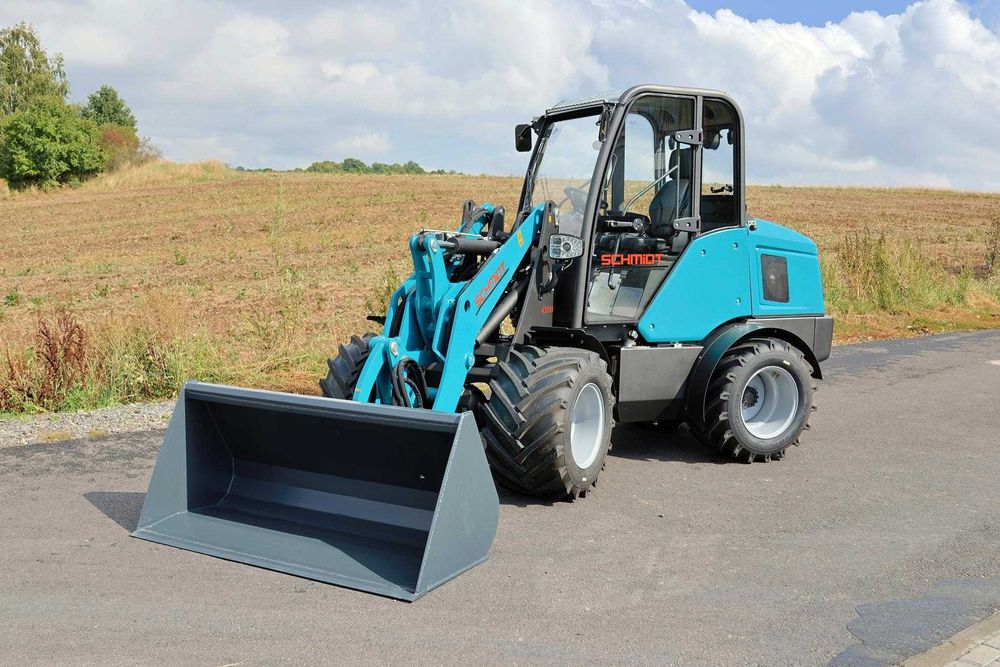 Ładowarka kołowa Schmidt 4350A NOWA WERSJA 2026 4x4 udźwig 2000 kg