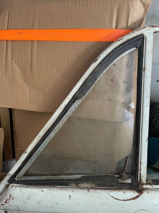 Drzwi prawe Flenterka ramka szybka pSyrena 105