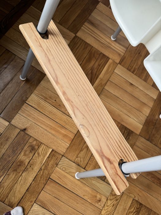 Стільчик для годування IKEA