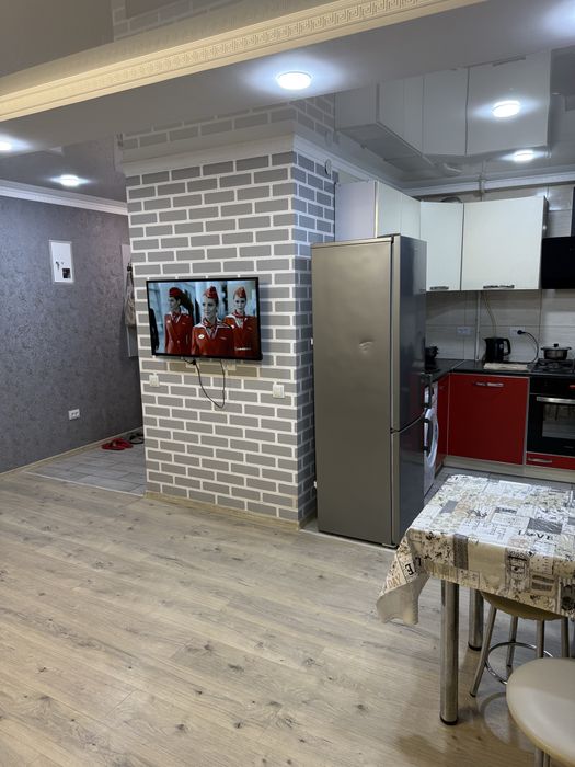 Вільна 2-кімн.квартира-студія. Подобово. Посуточно.